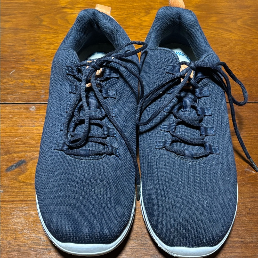 Revere Hudson Men’s Navy Sneakers Size 13 W